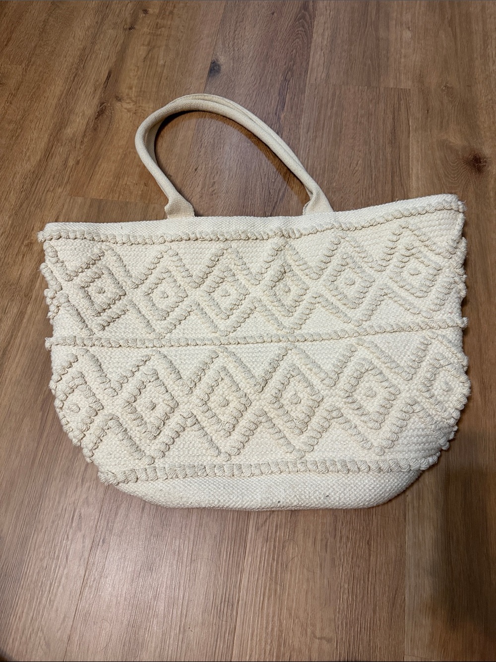 Target Cream Textured Diamond-Pattern Tote